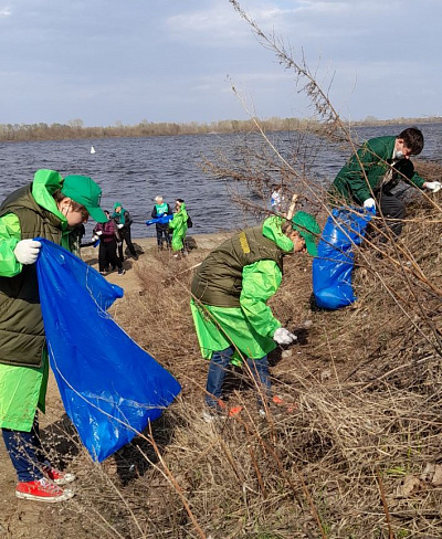 Сотрудники Росприроднадзора в Нижнем Новгороде приняли участие во Всероссийском субботнике